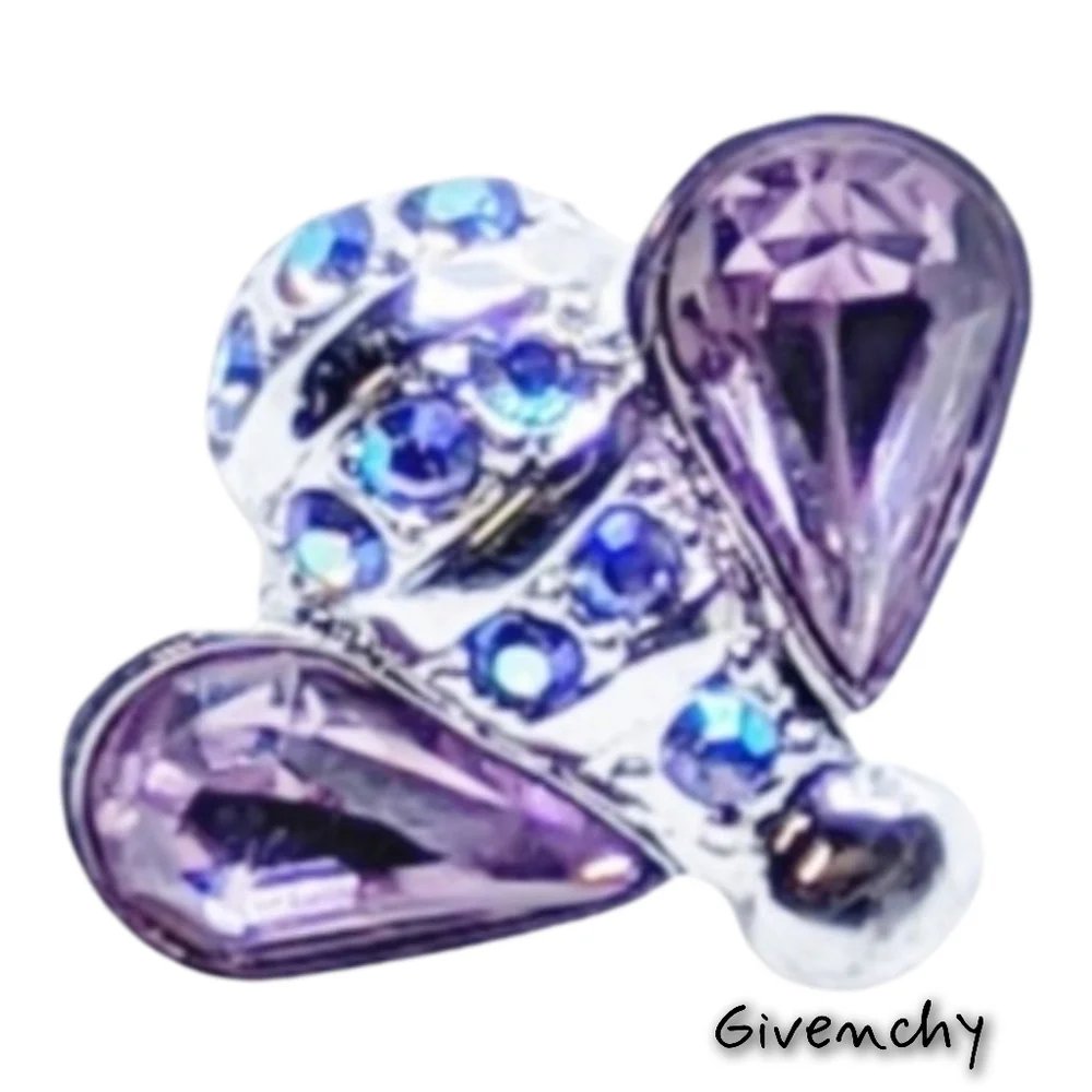 Givenchy hallmark stones